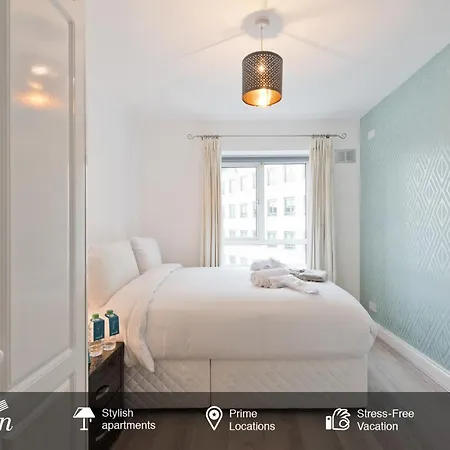 Apartment Sweet Lansdowne Square